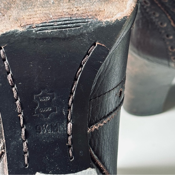 MICHAEL KORS / Penelope Wingtip Pull On Leather Boots / Dark Brown / Size 9.5 - Picture 12 of 16